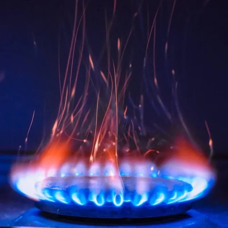 Şubat Ayında Doğalgaz ve Elektriğe Zam Yok