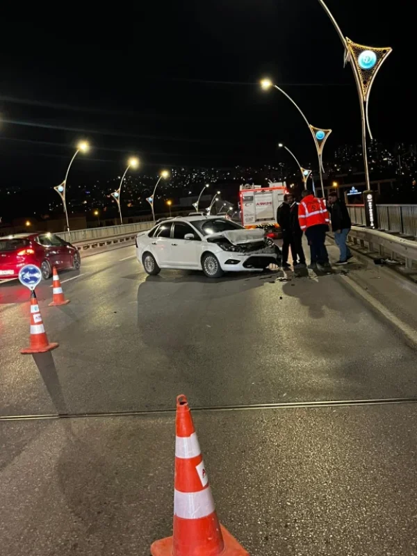 A Takımı’ndan kazaya anında müdahale!