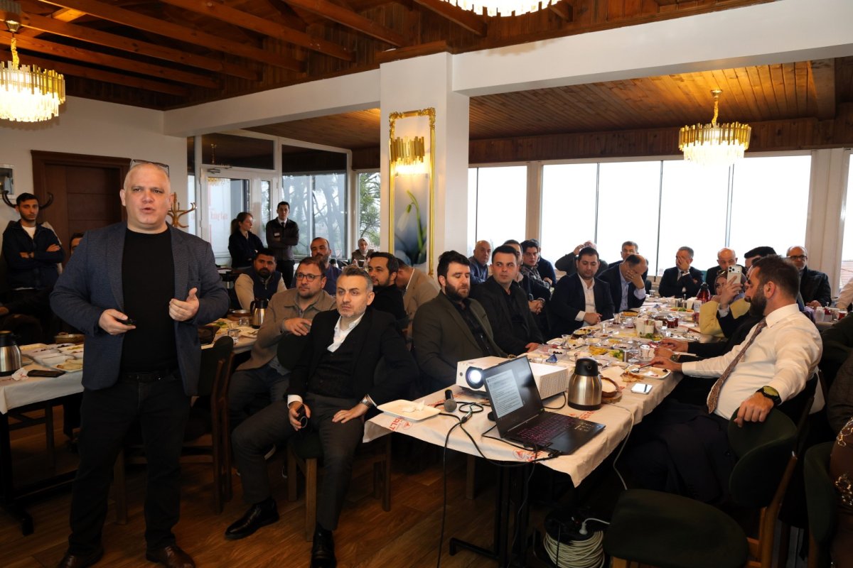 Kentsel dönüşüm ve imar konuları masaya yatırıldı