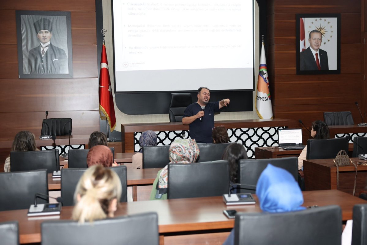 Körfez Belediyesi’nde ‘Kadın Sağlığı’ eğitimi