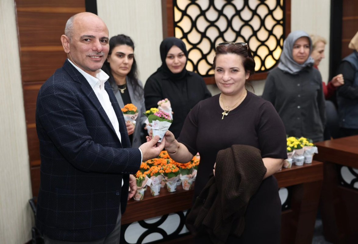 Körfez Belediyesi'nde 8 Mart’a özel anlamlı buluşma