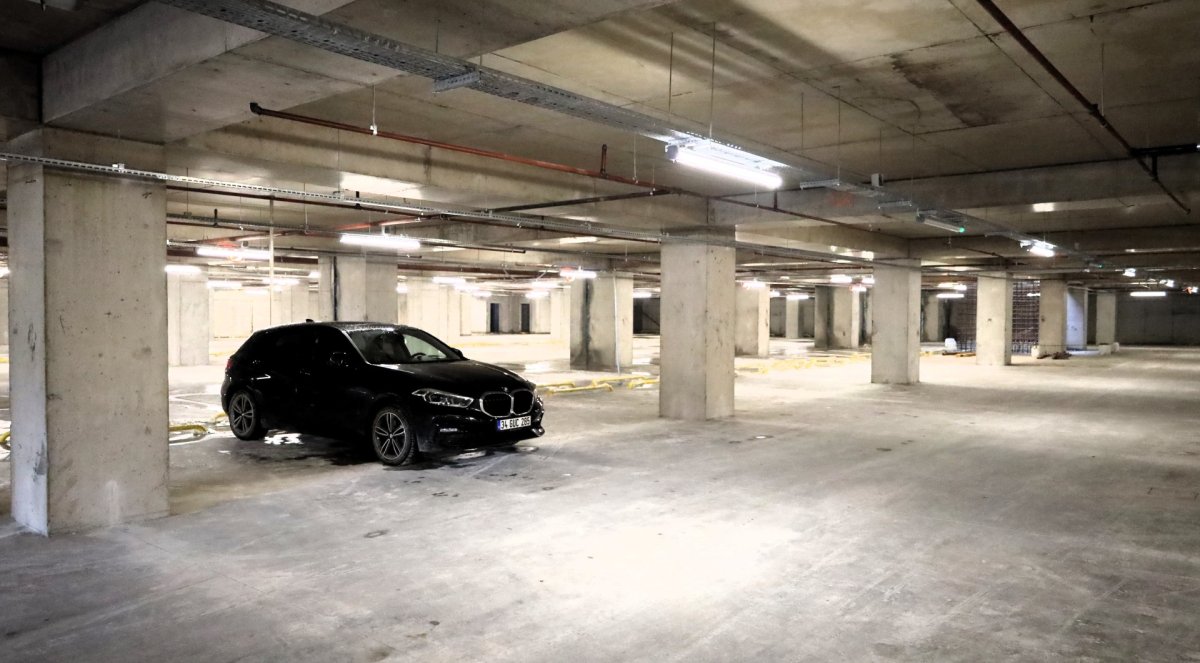 Otoparkın ilk katı hizmete alındı