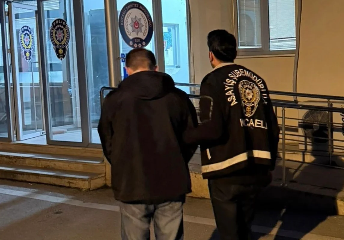 Kocaeli’de uyuşturucu suçundan aranan şahıs yakalandı!