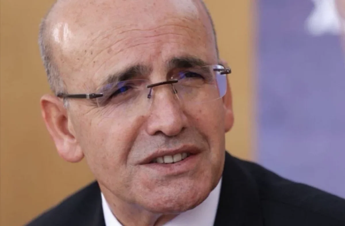 Şimşek: Yastık altındaki 640 milyar dolar ekonomiye kazandırılmalı