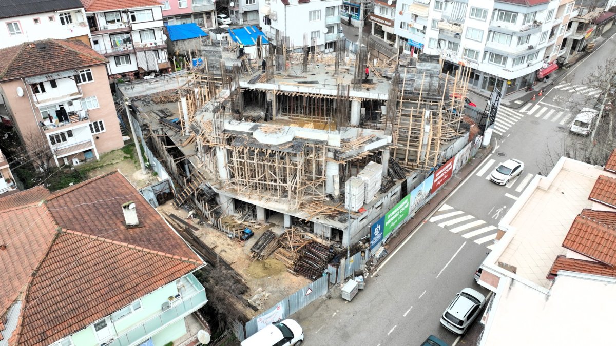 Yeni Kuruçeşme Merkez Camii şekillenmeye başladı