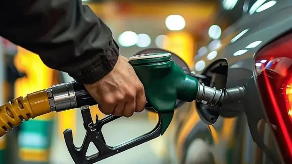 Motorine Zam Geliyor: Litresi 70 TL’yi Aşacak!