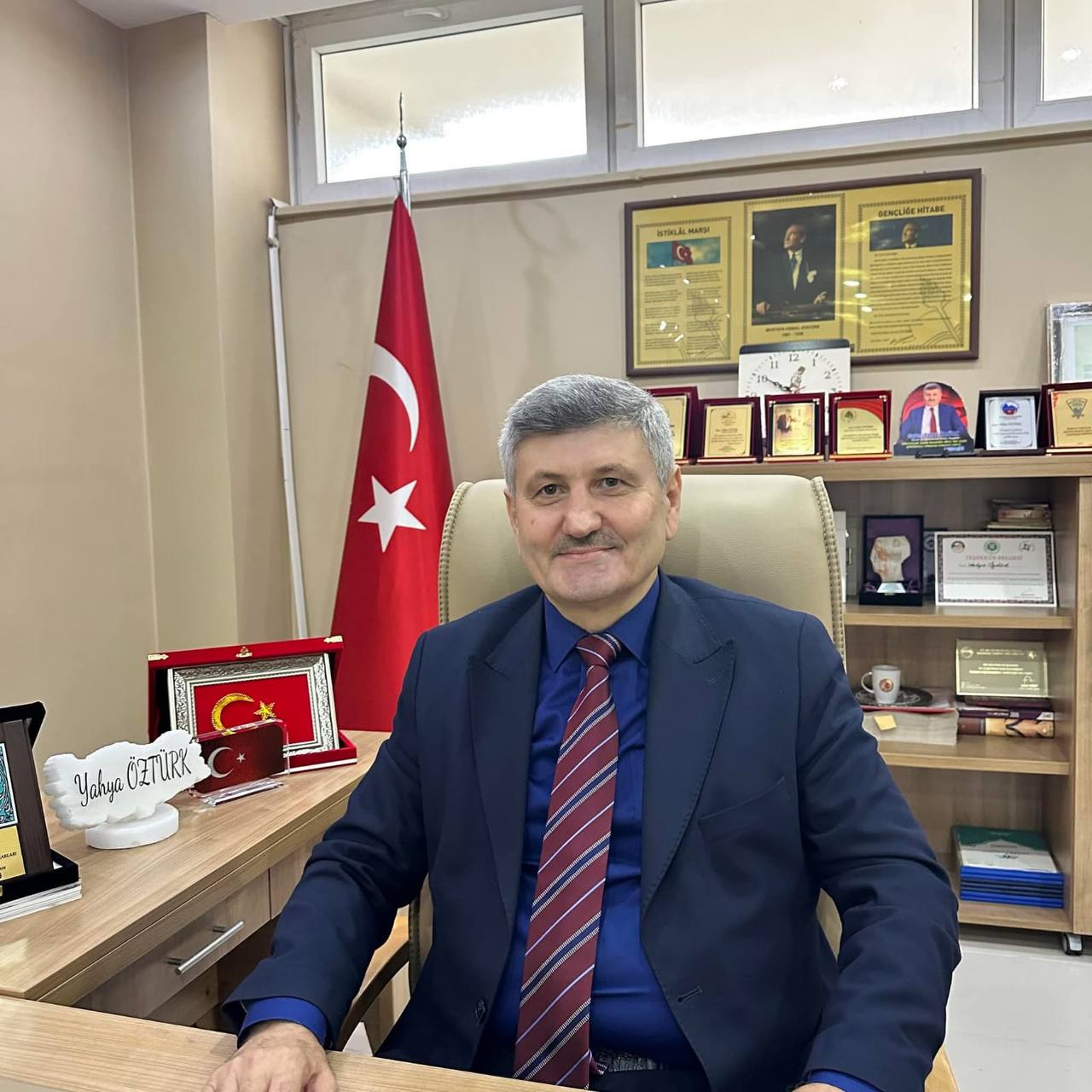 Yahya Öztürk,  "Vaat değil,  var olanı anlatıyorlar "