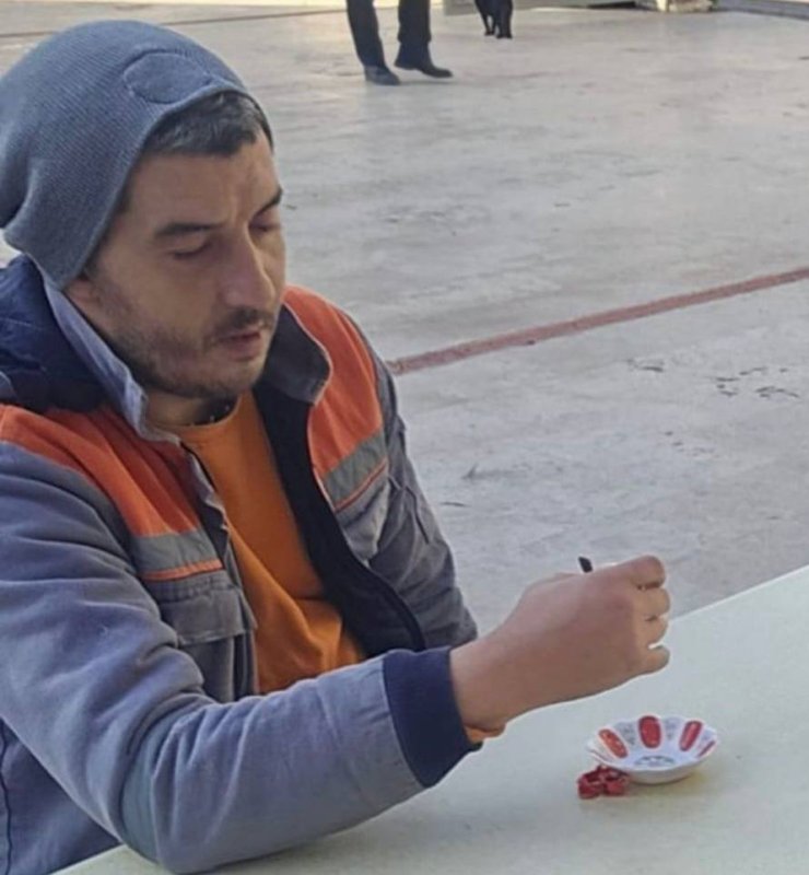 Körfez Belediyesi Personeli Oğuz Uyanık Hayatını Kaybetti