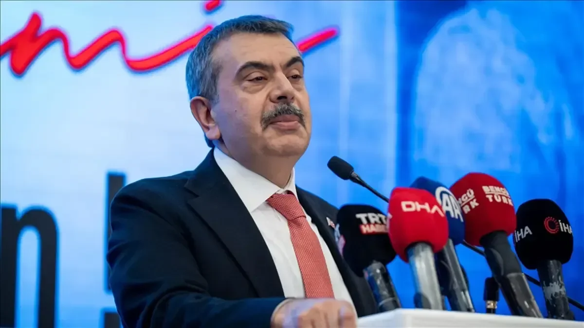 Okullarda ara tatil kaldırılacak mı?
